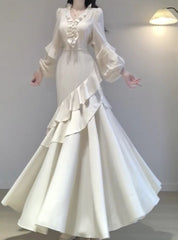 Sexy Mermaid V Neckline Long Sleeves White Women's Beach Dress Vacation Dresses Birthday Dress SD1226