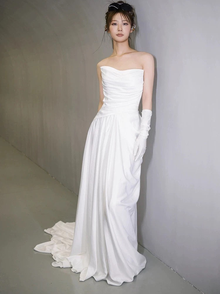 Unique Mermaid Sweetheart Pleats White Satin Ruffles Wedding Dresses SD2091