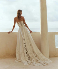 Customized Stunning Wedding Dresses See Through Bridal Gowns A Line Lace and Satin Collections
