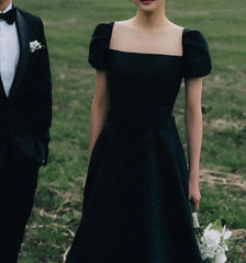 Elegant A Line Wedding Dresses Vintage Square Collar Bridal Dress with Short Sleeve Customized