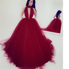 Sexy Black Ball-Gown Prom Dresses Tulle V-Neck Evening Gowns