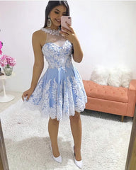 Short A-line Halter Homecoming Dresses Lace Appliques
