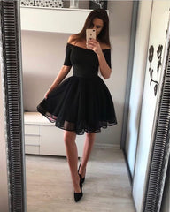 Short A-line Off The Shoulder Tulle Homecoming Dresses
