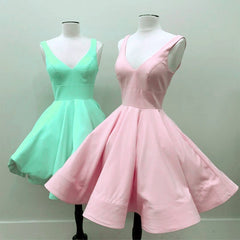 Short Satin V Neck Swing Prom Dresses Ball Gowns Homecoming Dress