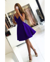 Short V-neck Satin Homecoming Dresses With Straps