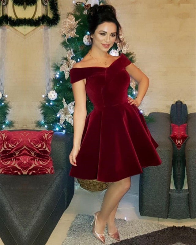 Short Velvet V-neck Homecoming Dresses Off Shoulder Cocktail Party Dress