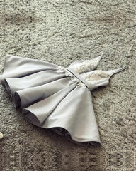 Silver Satin V Neck Homecoming Dresses Lace Appliques Prom Short Dress