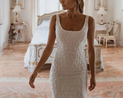 Simple Low Back Wedding Dress Sequin Square Neck Sleeveless Bridal Gown Low Back Tulle Beaded Dress Mermaid Wedding Dress Backless Bridal dress