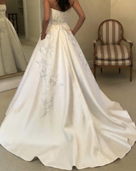 Strapless Lace Embroidery Satin Wedding Dress With Pockets