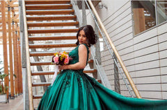 Spaghetti Straps Lace Flowers Embroidery Satin Ball Gowns Floor Length Engagement Dress