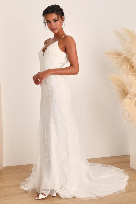 Spaghetti Straps Backless White Embroidered Lace Mermaid Wedding Gown With Train
