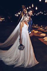 Beach Spaghetti Strap V Neck Wedding Dresses Backless Bridal Dresses