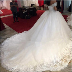 Off the Shoulder Crystals White Wedding Dresses Ball Gown Tulle Bridal Dress