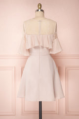 Chiffon 3/4 Sleeves Appliques Lace Bridesmaids Dresses