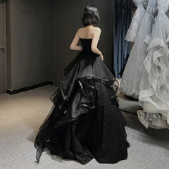 Broderie florale de luxe longue robes de soirée de bal noir