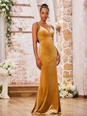 Sweetheart Neck Backless Fitted Velvet Long Gown Gold