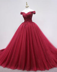 Tulle Ball Gown Lace Appliques Off The Shoulder Dresses
