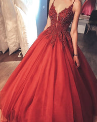 Tulle V Neck Prom Dresses Appliques Beaded Ball Gown