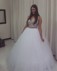 Two Piece Quinceanera Dresses Ball Gowns Crystal Beaded V Neck