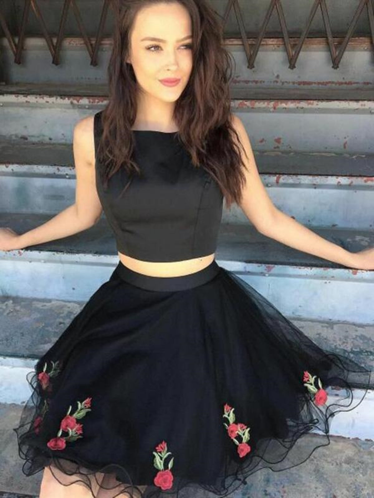 Two Pieces Short Black Prom Dresses, 2 Pieces Short Black Floral Graduation Homecoming Dresses