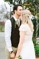 Princess Lace Floor-length Wedding Dresses with Sleeves