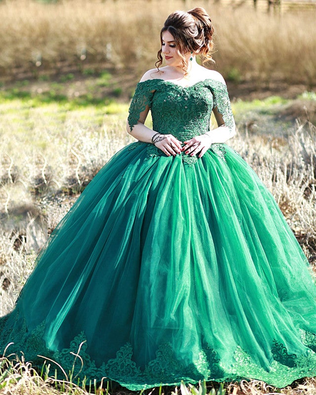 Vintage Tulle Ball Gowns Wedding Dresses Lace Embroidery V-neck