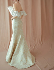 Vintage Inspired Wedding Dresses Mermaid Bridal Dresses Off The Shoulder Lace Satin Combined With Overskirt With Train