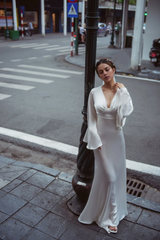 Vintage Wedding Dress Deep V Neck Butterfly Hand Dress Handmade Wedding Dress Bridal Gown Ivory Wedding Dress Long Sleeves