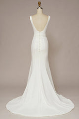 White Mermaid Square Neck Wedding Dress