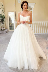 A-Line Off-the-Shouder Tulle Strapless Long Wedding Dress