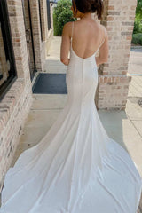 Round Neck Spaghetti Straps Mermaid Long Wedding Dress With Open Back