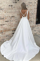 A-Line V-Neck Open-Back Long Wedding Gown
