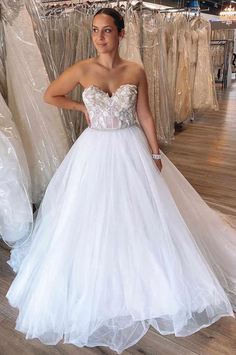 A-Line Sweetheart Long Wedding Dress With Applique