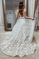 V-Neck 3D Flowers Backless Wedding Dress With Sleeveless