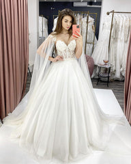 Lace Sweetheart Organza Wedding Dress With Cape Sleeves