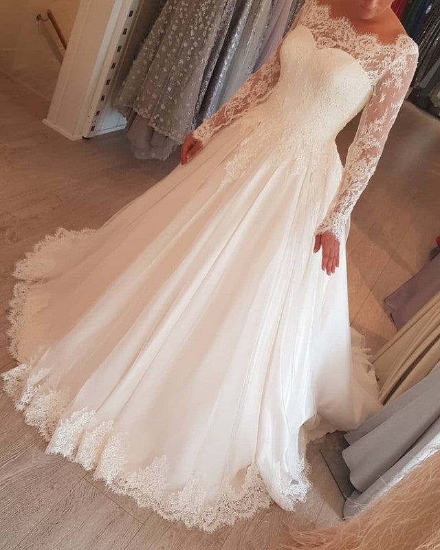 Sheer Lace Long Sleeves Wedding Dress Backless