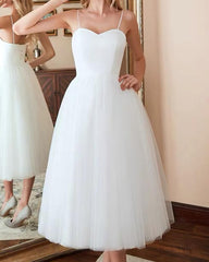 White A-line Sweetheart Tea Length Dress