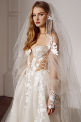 Weitese Prom Dress In Store Elegant Tulle Splendorous Love No Veils A-Line Wedding Dress Off-the-Shoulder Dress For Wedding