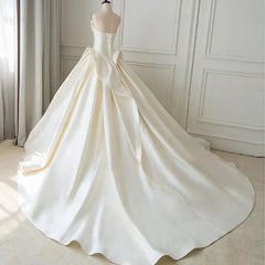 A-line Strapless Backless Satin Wedding Dress ﻿