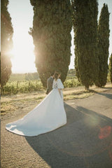 Wedding Dresses Bateau Embroidery Romantic Half Sleeve Bridal Gown TN241