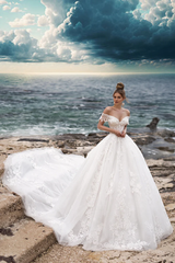 Weitese Prom Dress In Store Off-the-shoulder Strapless A-line Wedding Dress With Overlength Train Dress For Wedding