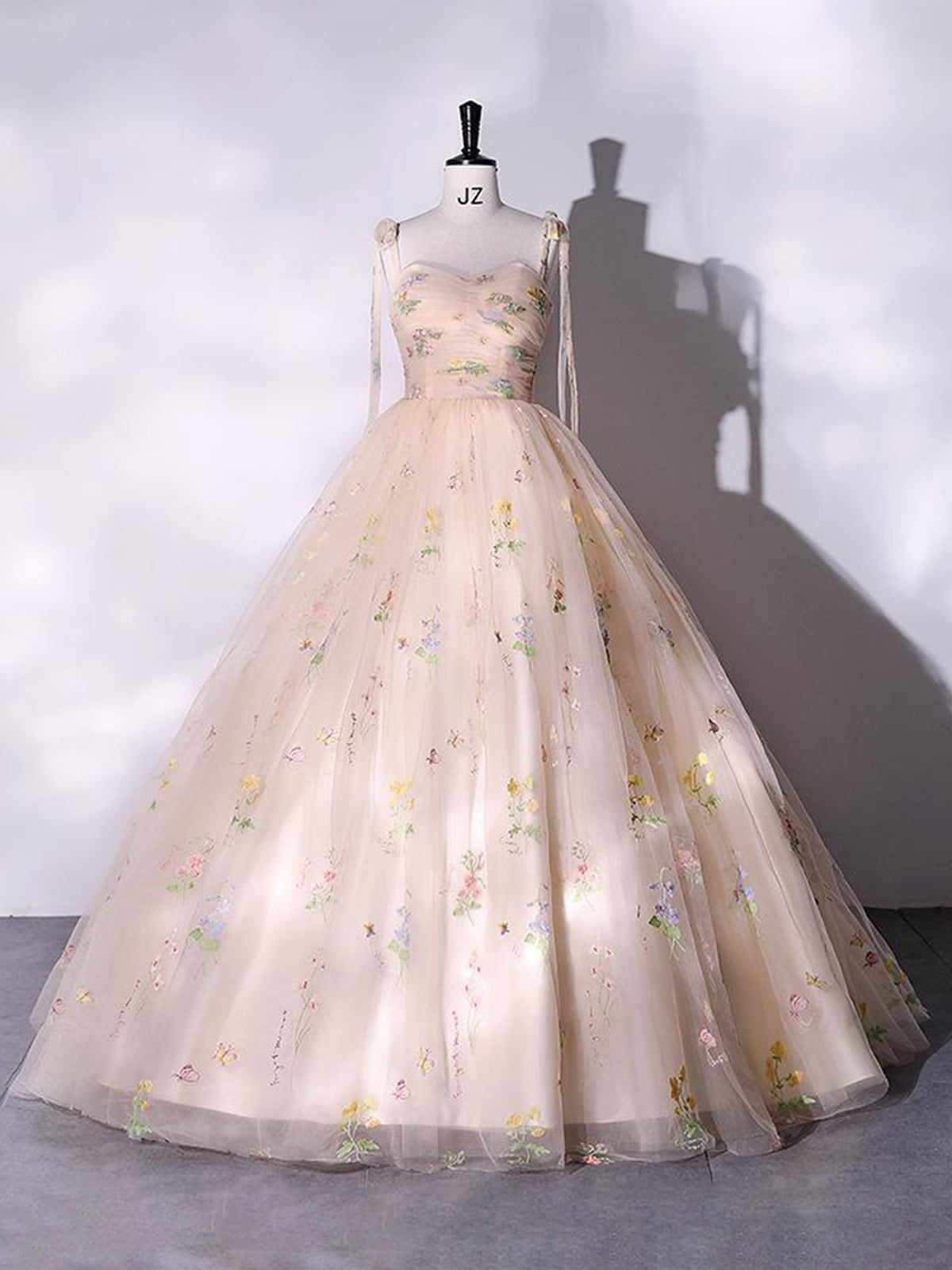A-line Sweetheart Sleeves Straps Embroidery Tulle Prom Dress