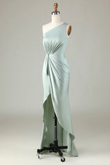A shoulder matcha bridesmaid dress with ruffled edges