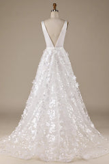 Aimishang Ivory A-Line V-Neck Wedding Dress with 3D Flowers