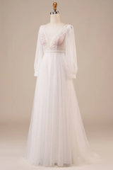 A-shaped sheer beaded ivory V-neck backless sleeveless wedding dress