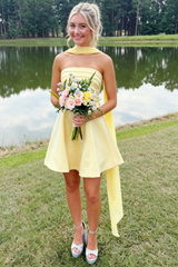 Yellow A-Line Strapless Pleats Satin Empire-Waist Sleeveless Short Homecoming Dress