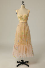 A Line Sweetheart Black Long Prom Dress with Embroidery
