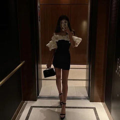A-line noire satin hors de l'épaule Robe de retour 18e anniversaire tenues