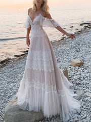 Deep V Neck A Line Boho Wedding Dresses Lace Short Sleeve Bridal Gown With Sweep Train