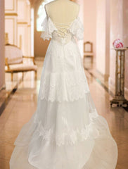 Deep V Neck A Line Boho Wedding Dresses Lace Short Sleeve Bridal Gown With Sweep Train